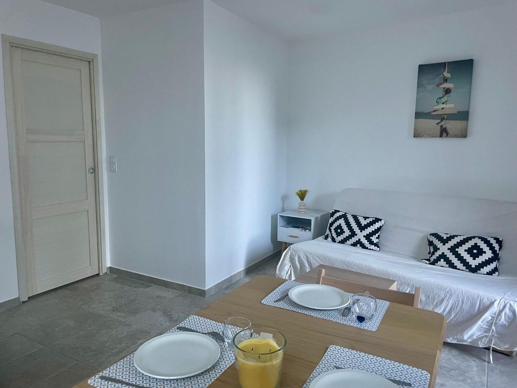 T2 Renove Avec Terrasse Au Coeur Des Cevennes Apartment