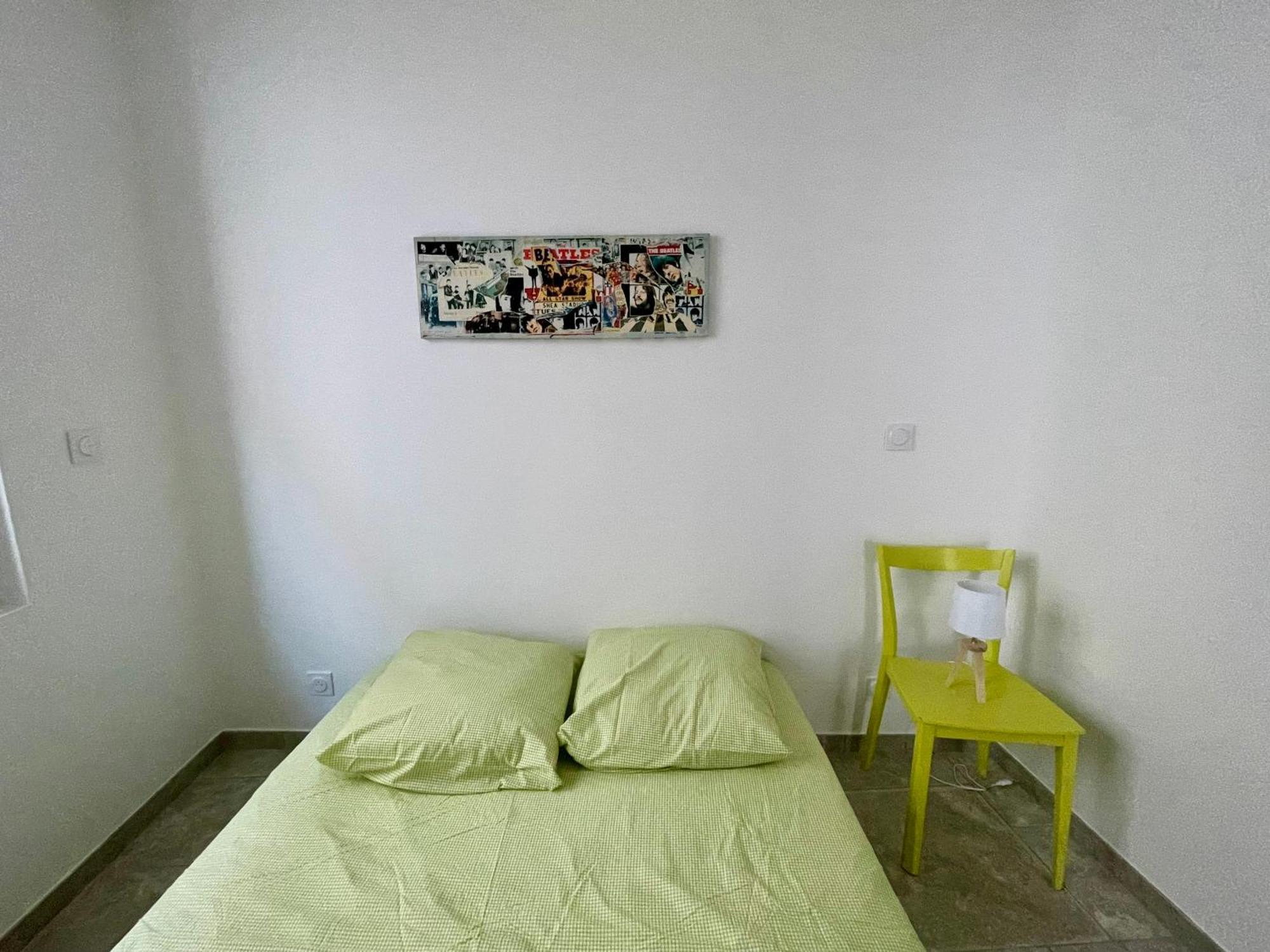 T2 Renove Avec Terrasse Au Coeur Des Cevennes